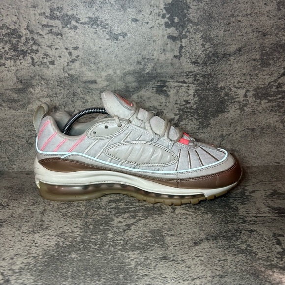 Nike Air Max 98 Sneakers CI9907-100 Womens sz 8 pink - Picture 3 of 6